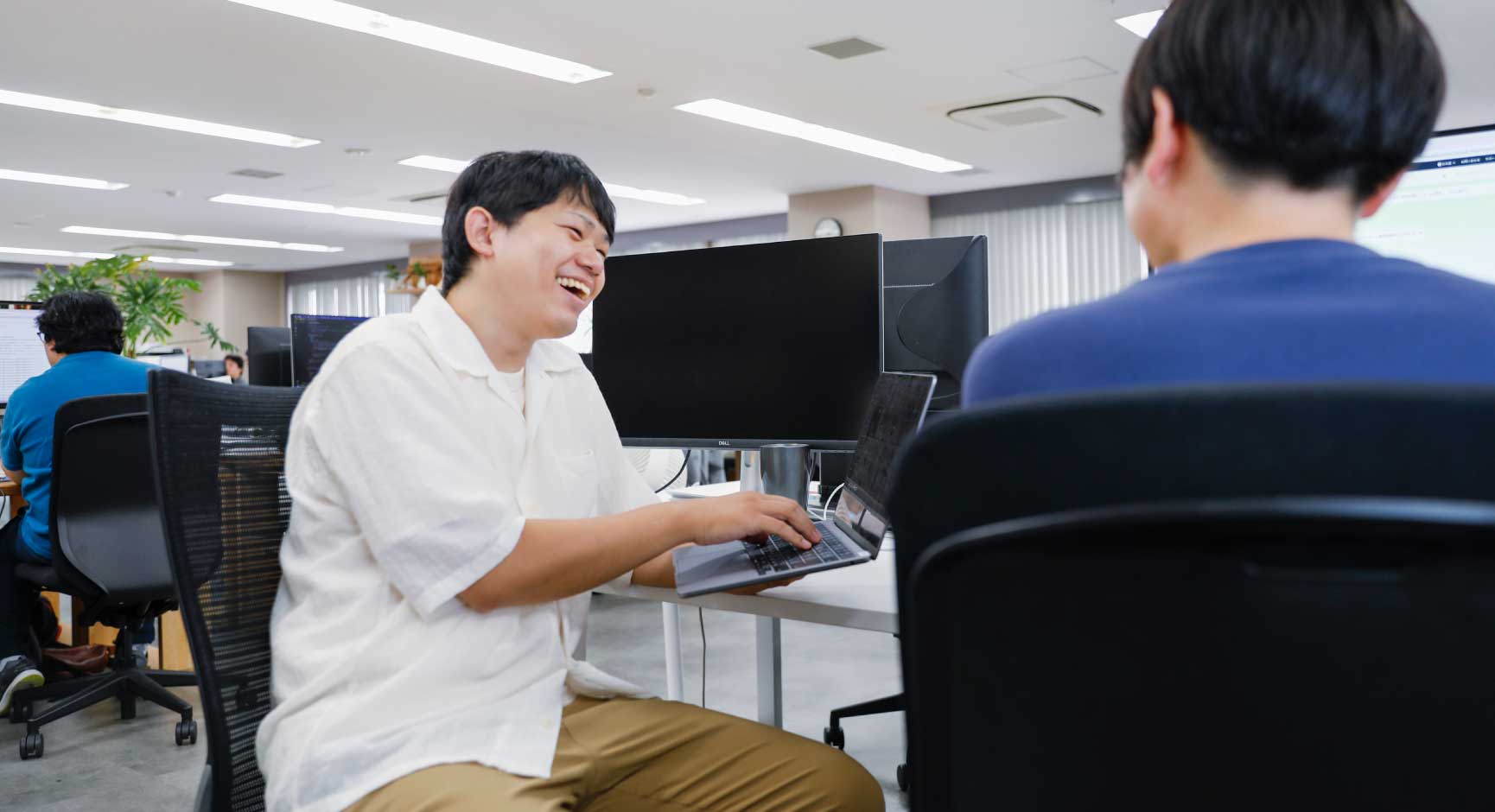 社員インタビュー画像